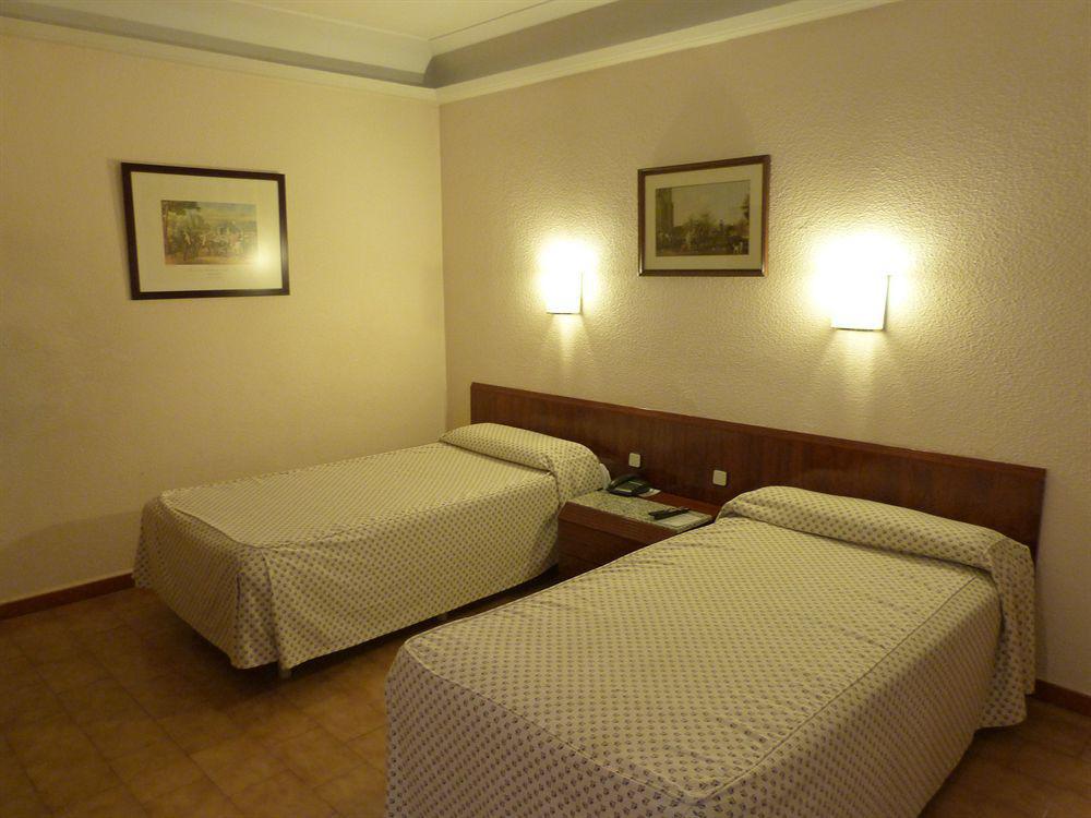Hotel Gran Ingles - The Leading Of The World Madrid